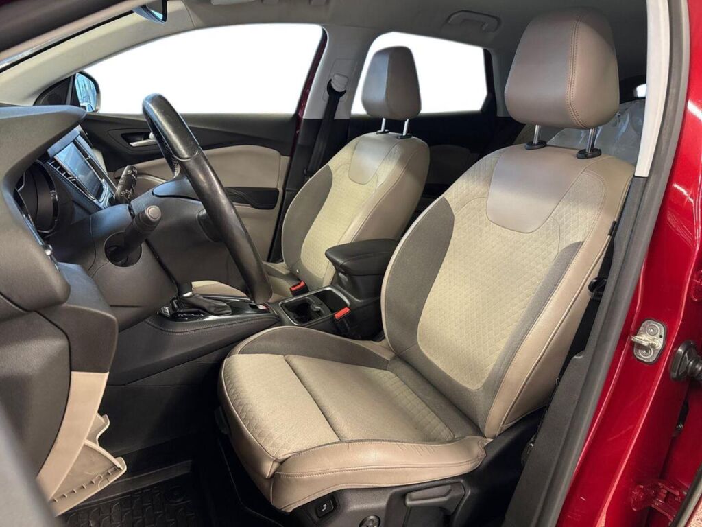 Opel Grandland X 2018 Punainen