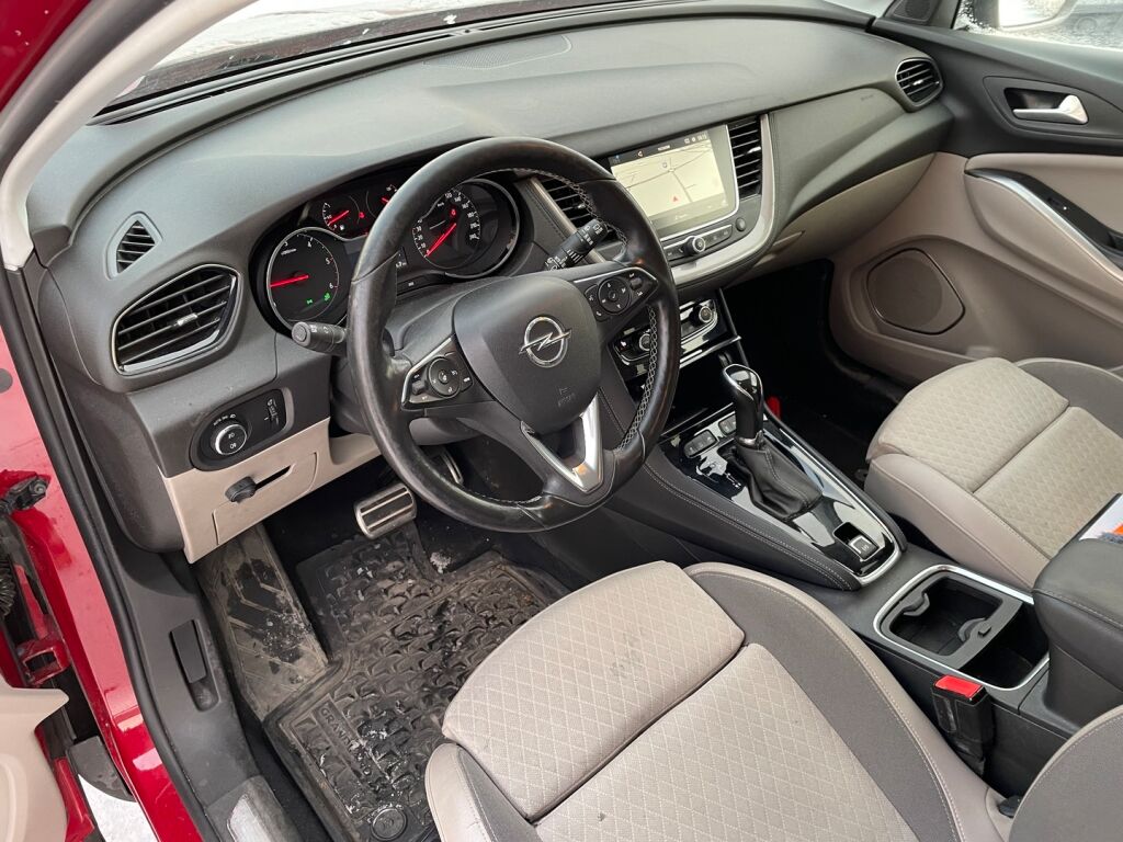 Opel Grandland X 2018 Punainen