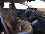 Volvo V40 Cross Country 2019 Musta