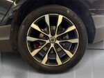 Volvo V40 Cross Country 2019 Musta