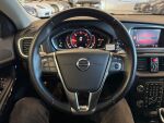 Volvo V40 Cross Country 2019 Musta