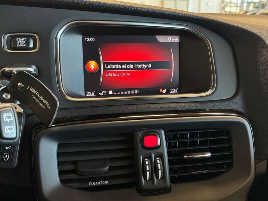 Volvo V40 Cross Country 2019 Musta