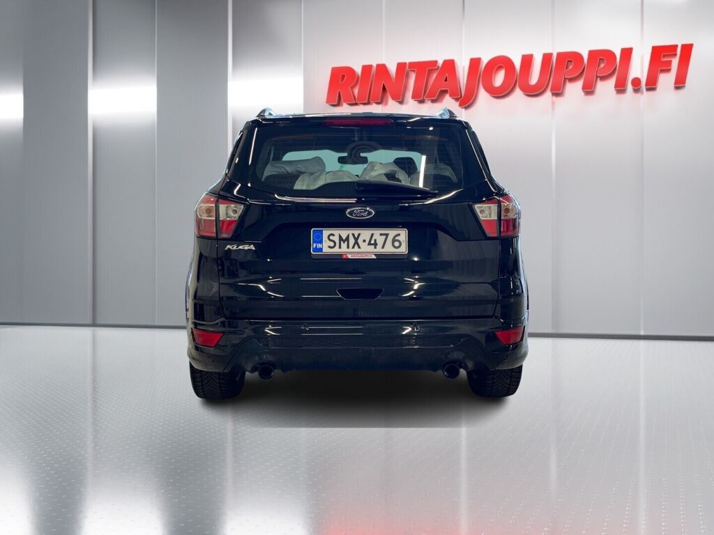 Ford Kuga 2018 Musta