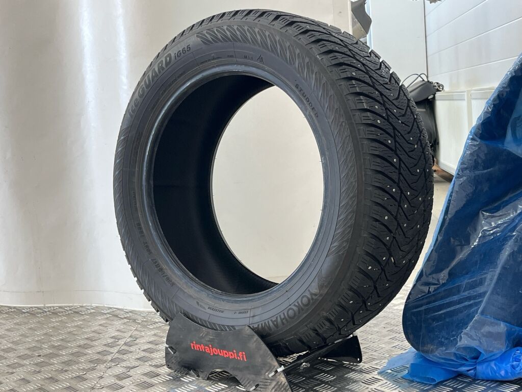 Ford Kuga 2018 Musta