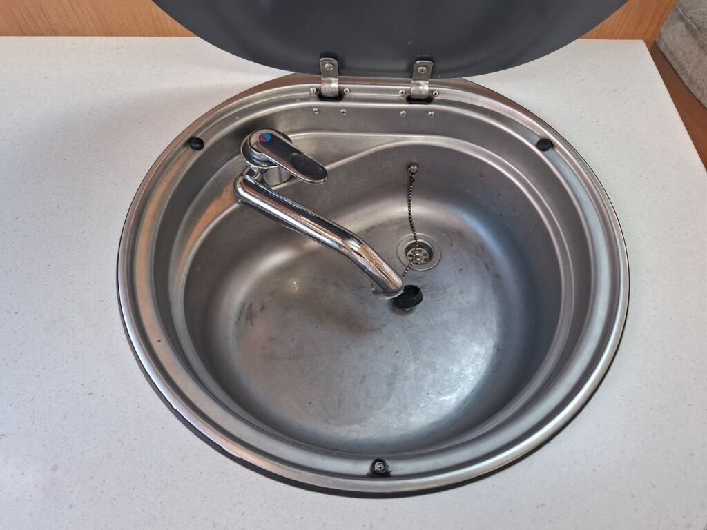 Knaus SunLiner 655 MF 2006 Valkoinen