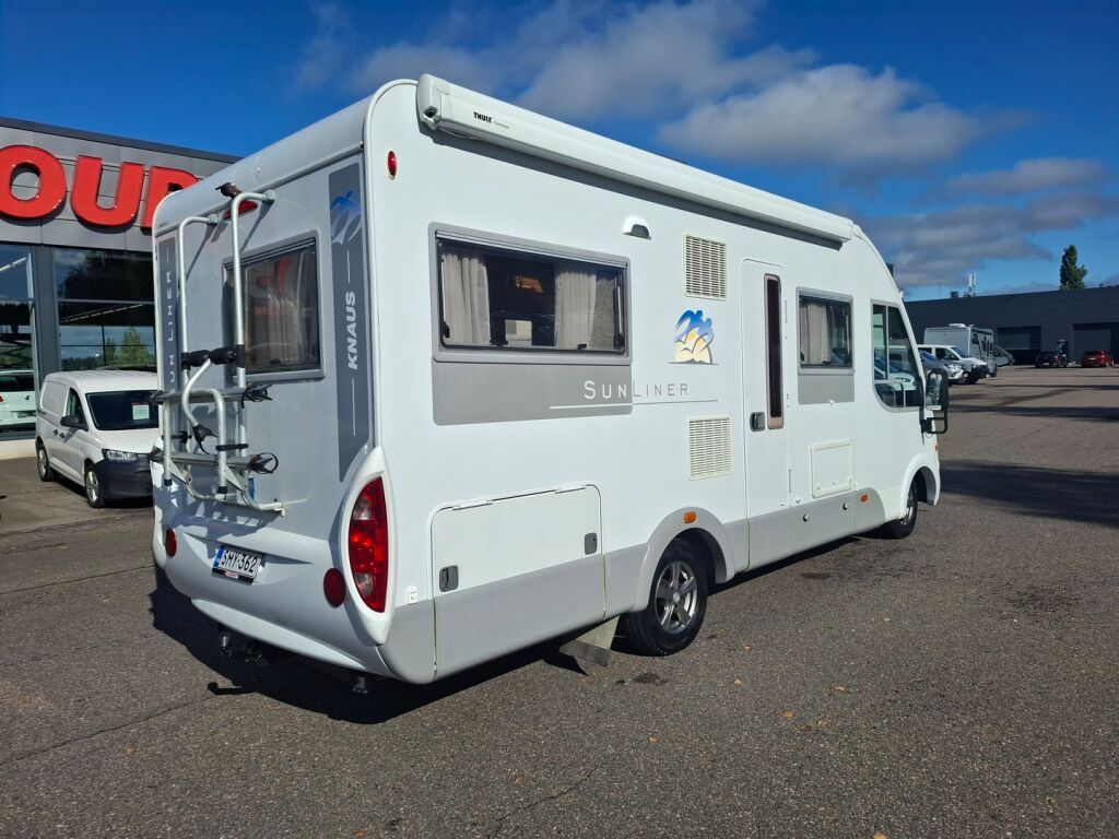 Knaus SunLiner 655 MF 2006 Valkoinen
