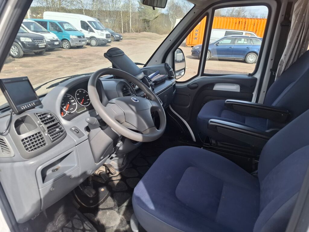 Bürstner A 530 2003 Valkoinen