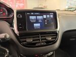 Peugeot 208 2016 Sininen