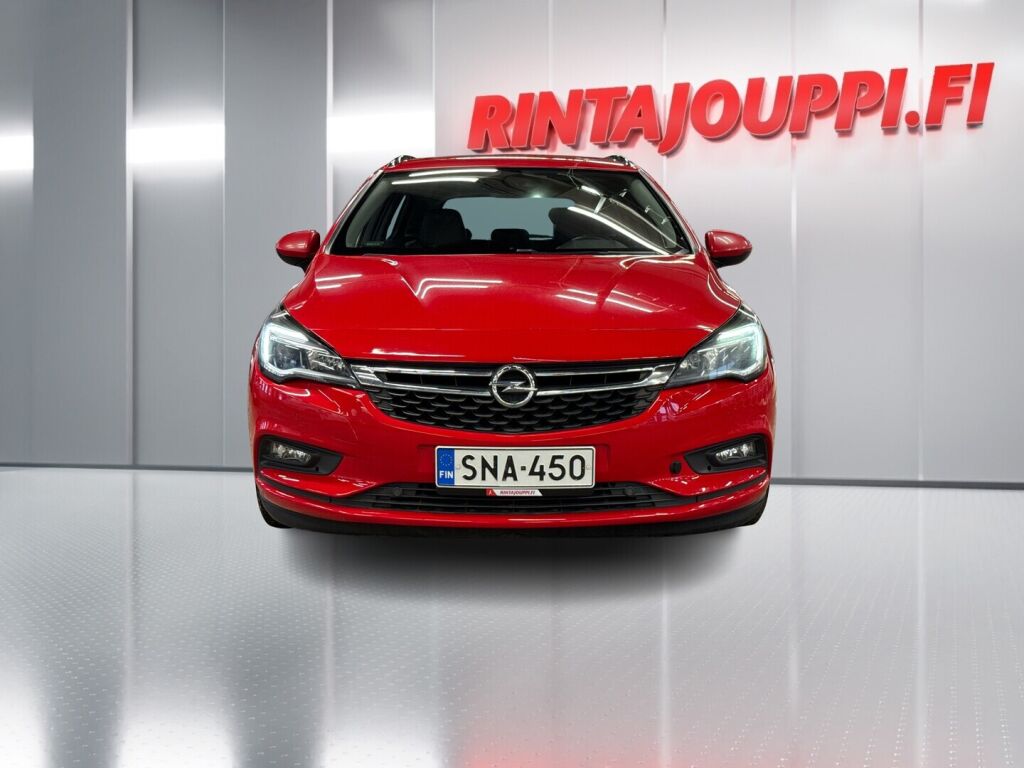 Opel Astra 2016 Punainen