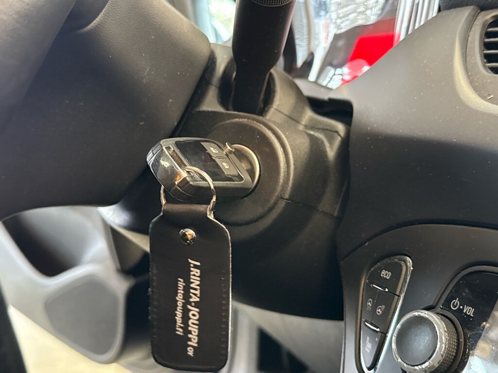 Opel Corsa 2016 Sininen