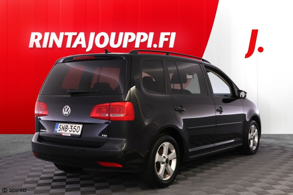 Volkswagen Touran 2011 Musta