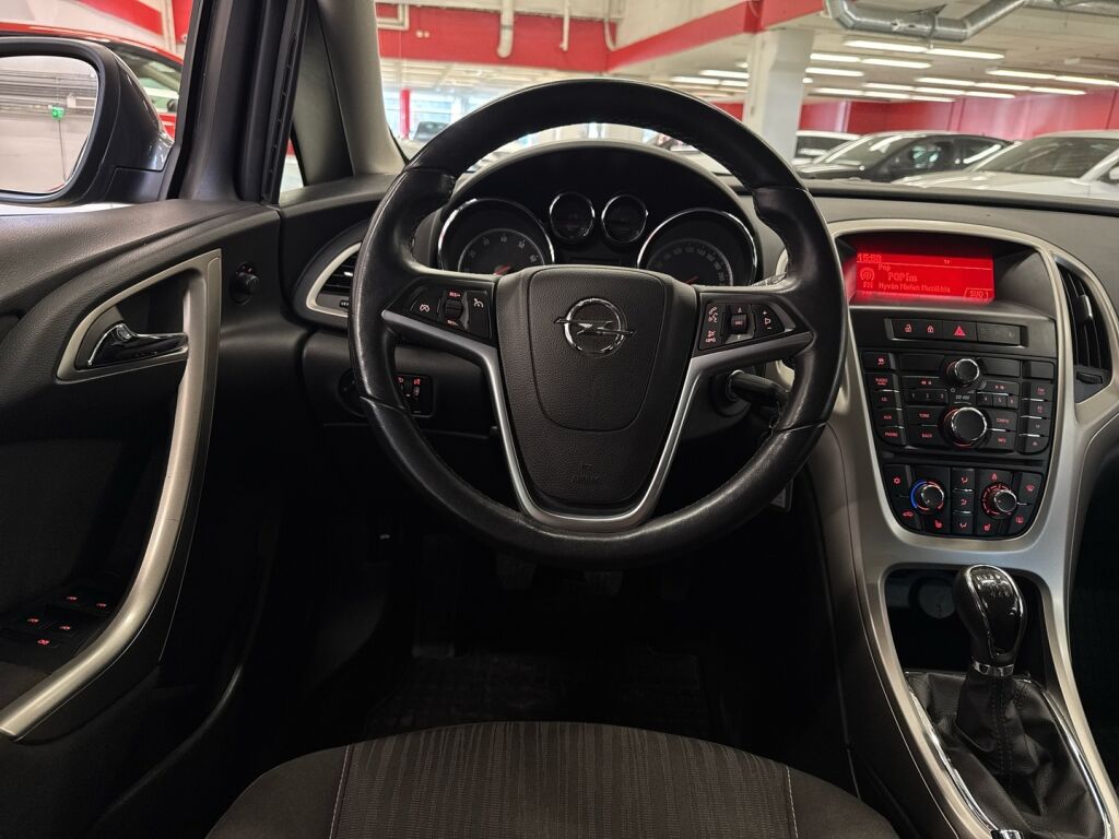 Opel Astra 2012 Harmaa