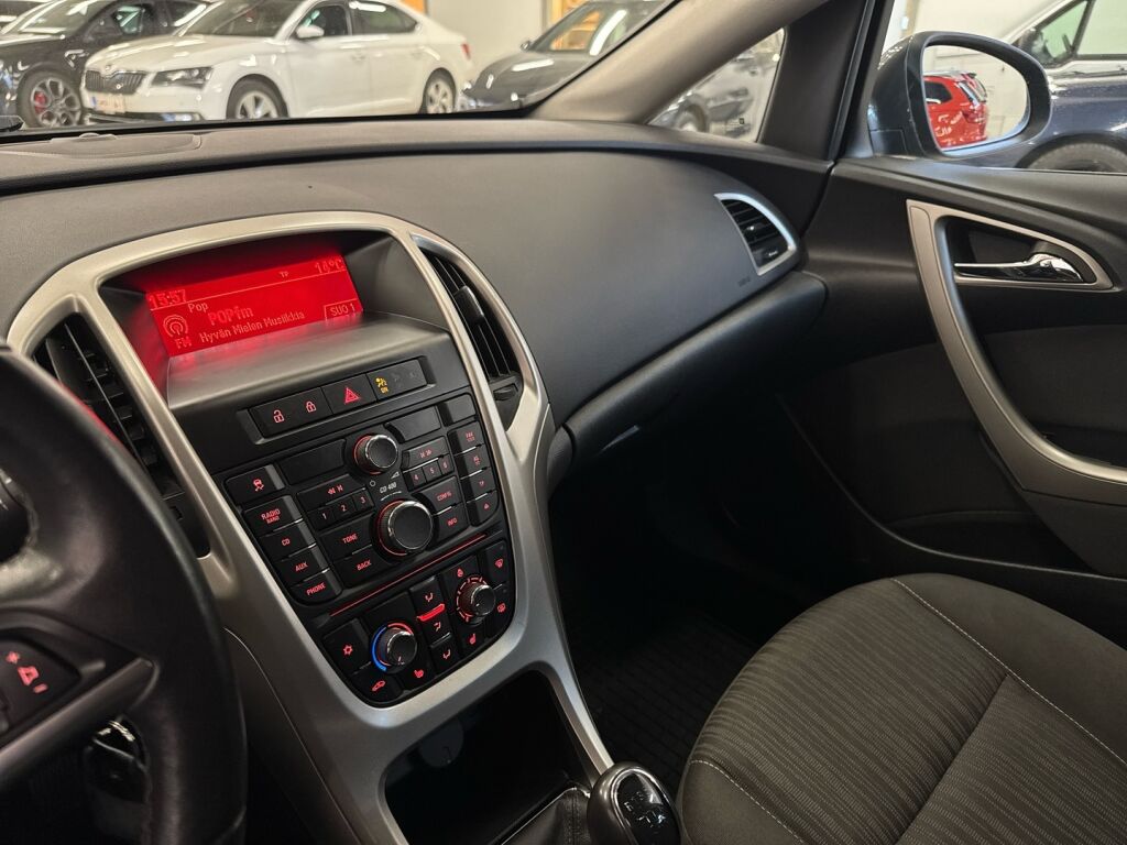 Opel Astra 2012 Harmaa