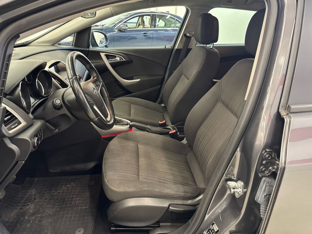 Opel Astra 2012 Harmaa