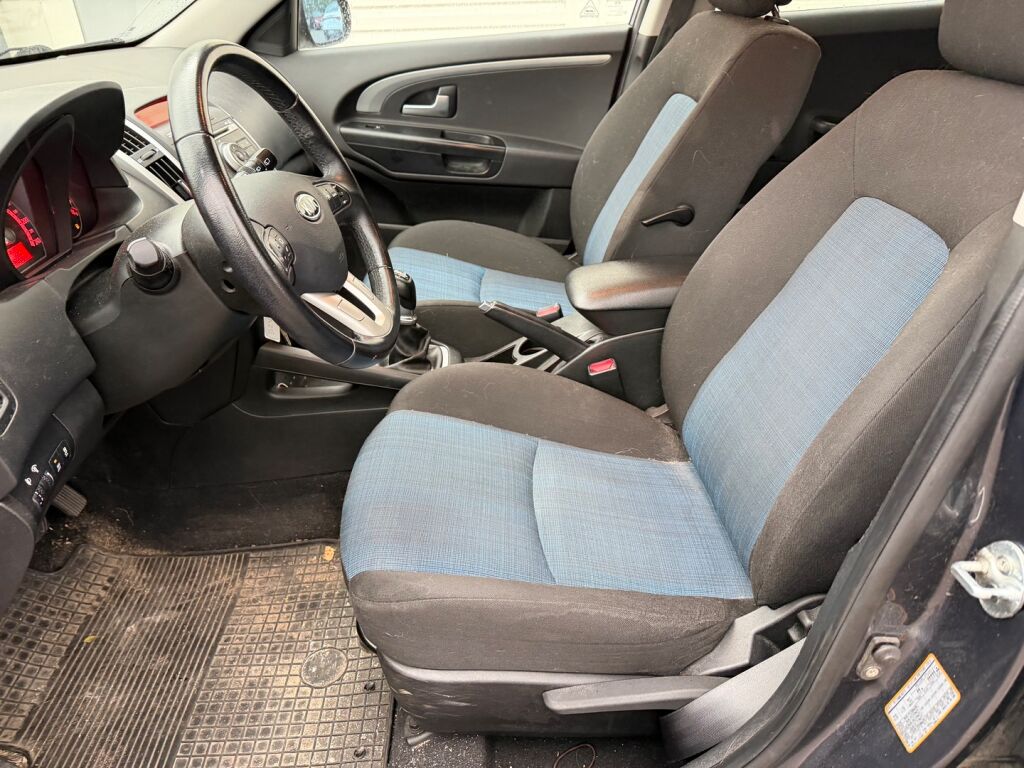 Kia Ceed 2011 Harmaa