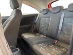 Opel Corsa 2012 Punainen