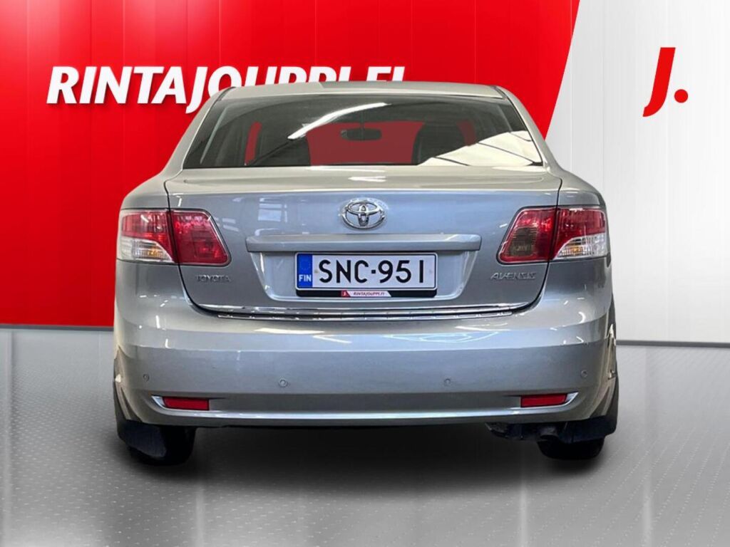 Toyota Avensis 2012, bild 6/24