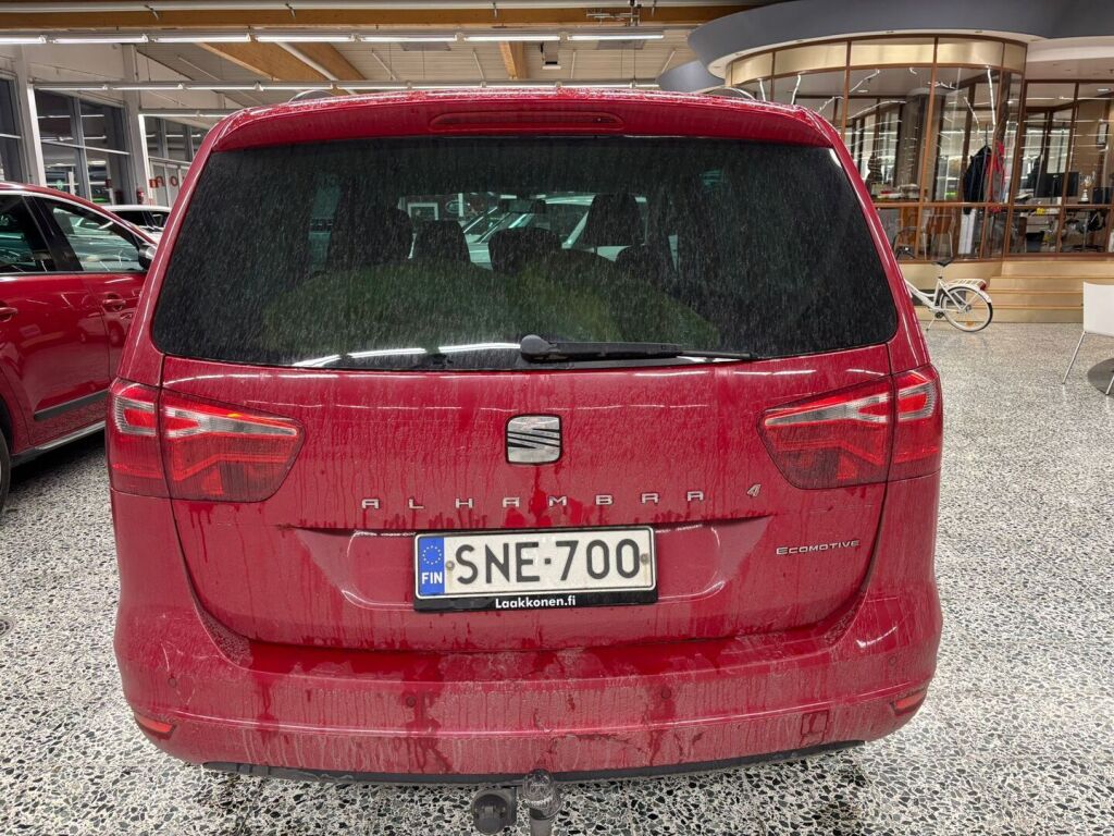Seat Alhambra 2012 Punainen