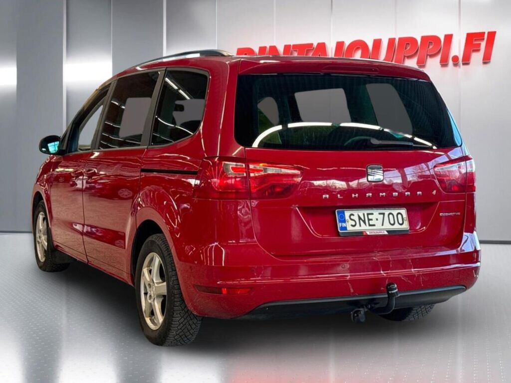 Seat Alhambra 2012 Punainen