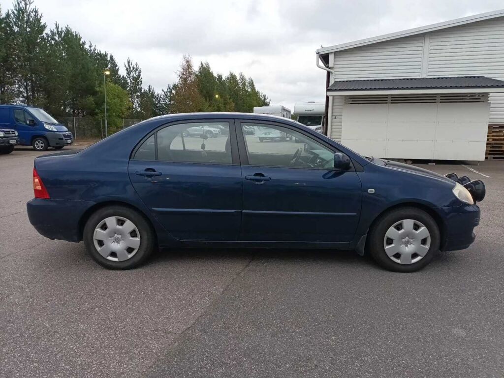 Toyota Corolla 2004 Sininen
