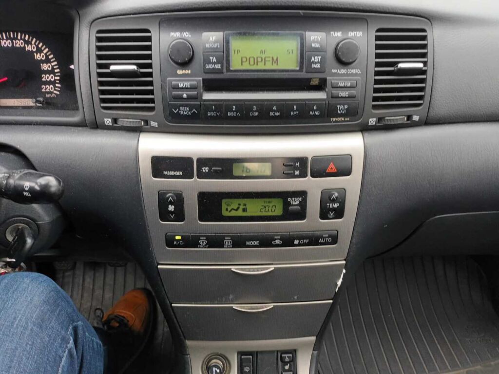 Toyota Corolla 2004 Sininen