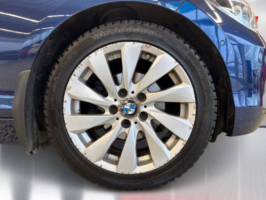 BMW 120 2016 Sininen