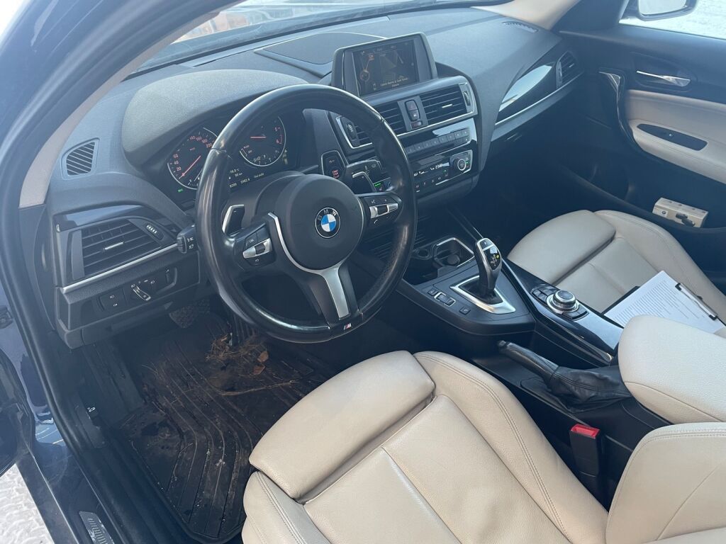 BMW 120 2016 Sininen