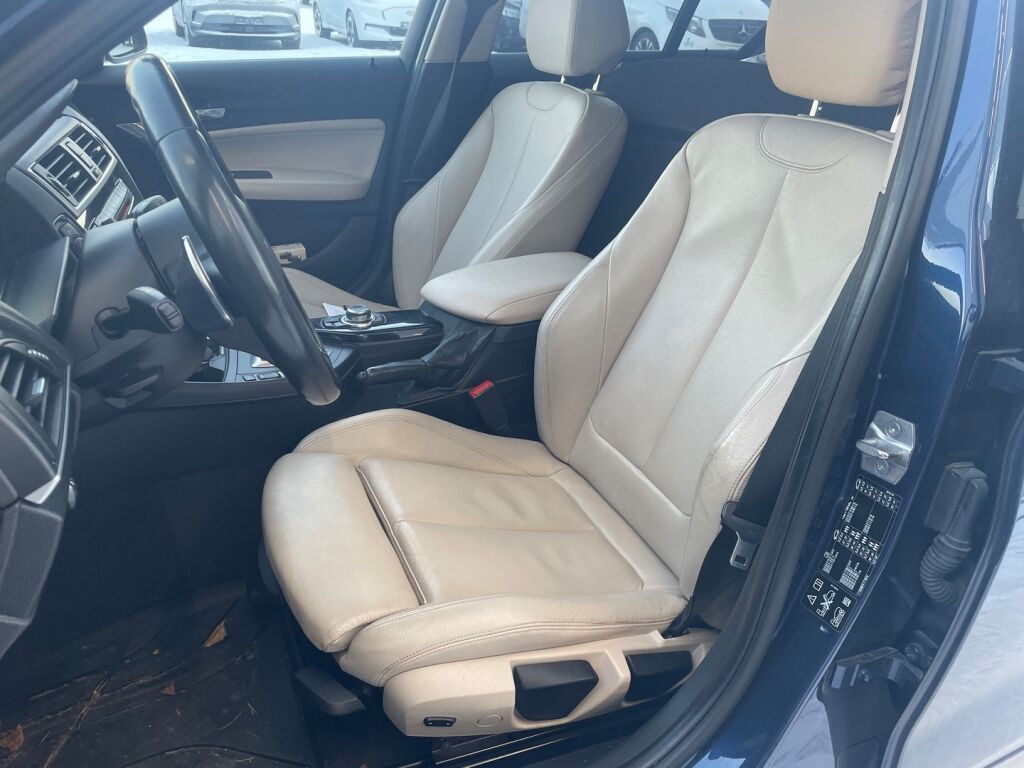 BMW 120 2016 Sininen