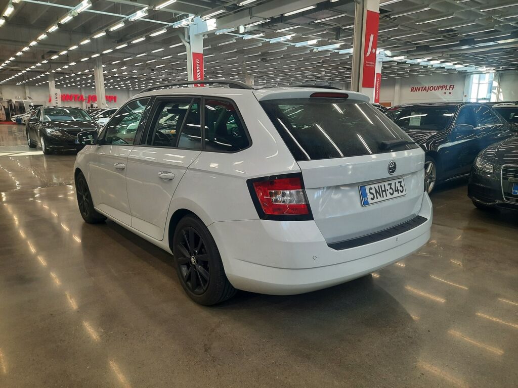 Skoda Fabia 2015 Valkoinen