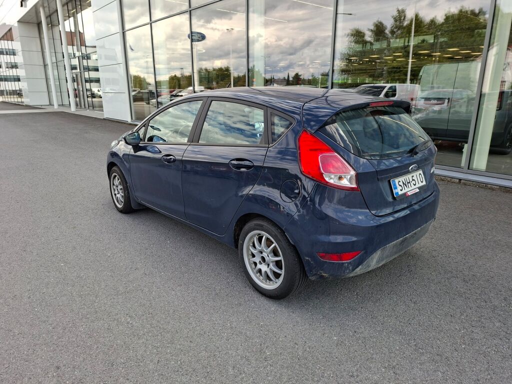 Ford Fiesta 2015 Sininen