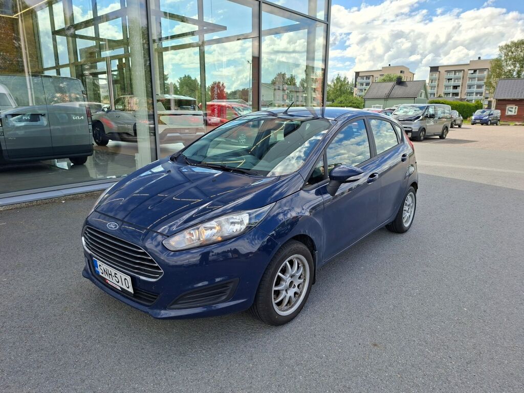Ford Fiesta 2015 Sininen