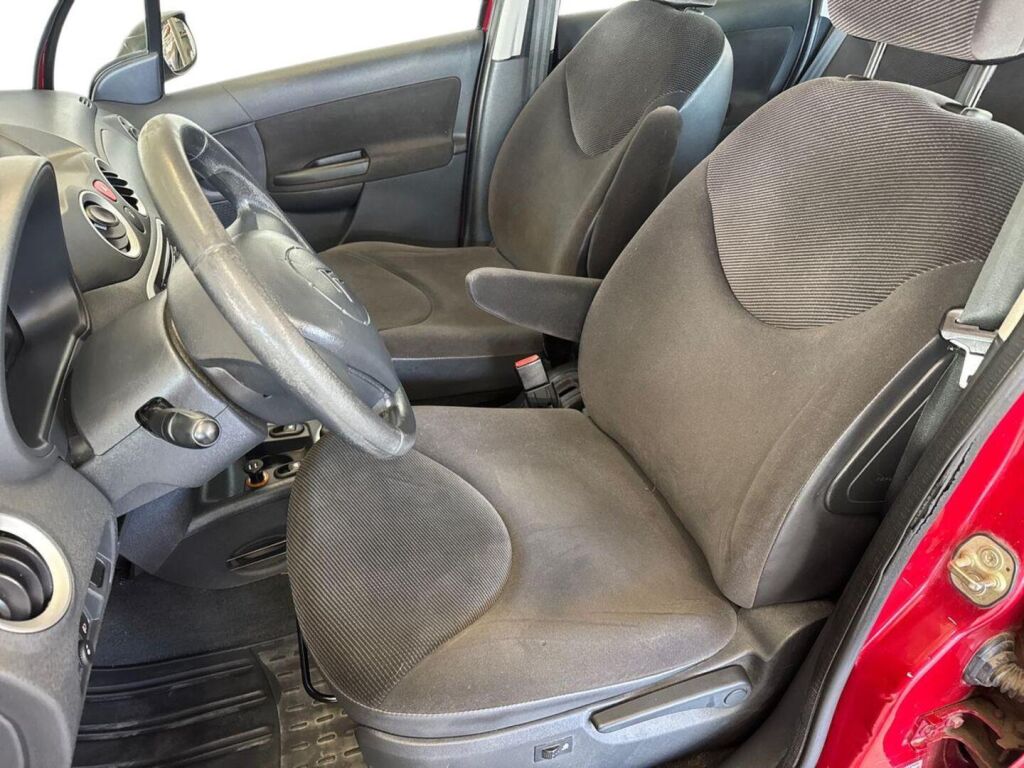 Citroen C3 2006 Punainen