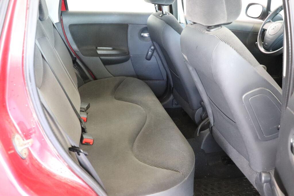 Citroen C3 2006 Punainen