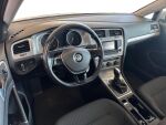 Volkswagen Golf 2015 Valkoinen