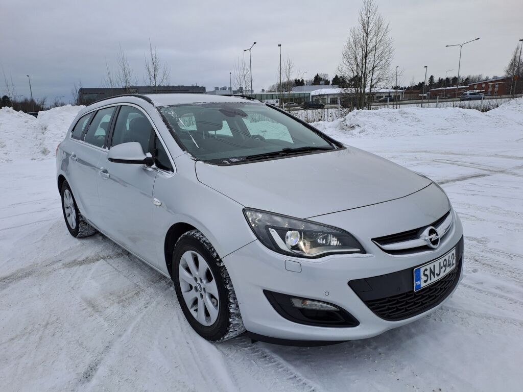 Opel Astra 2015 Hopea