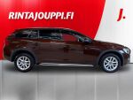 Volvo V60 Cross Country 2015 Punainen
