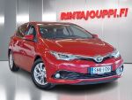 Toyota Auris 2015 Punainen