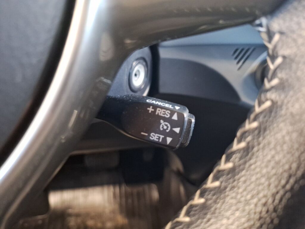 Toyota Yaris 2015 Sininen