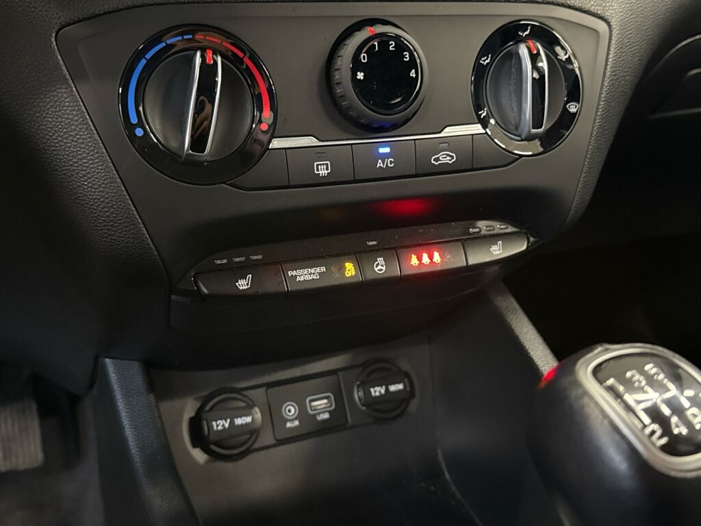 Hyundai i20 5d 2015 Valkoinen