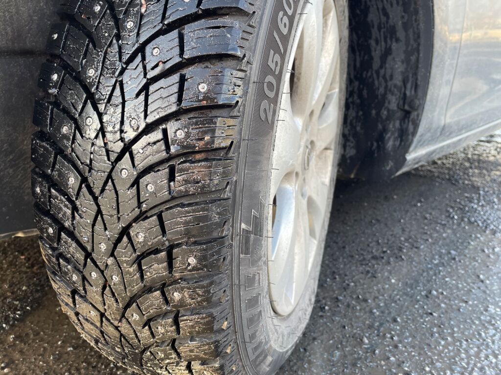 Opel Astra 2016 Musta