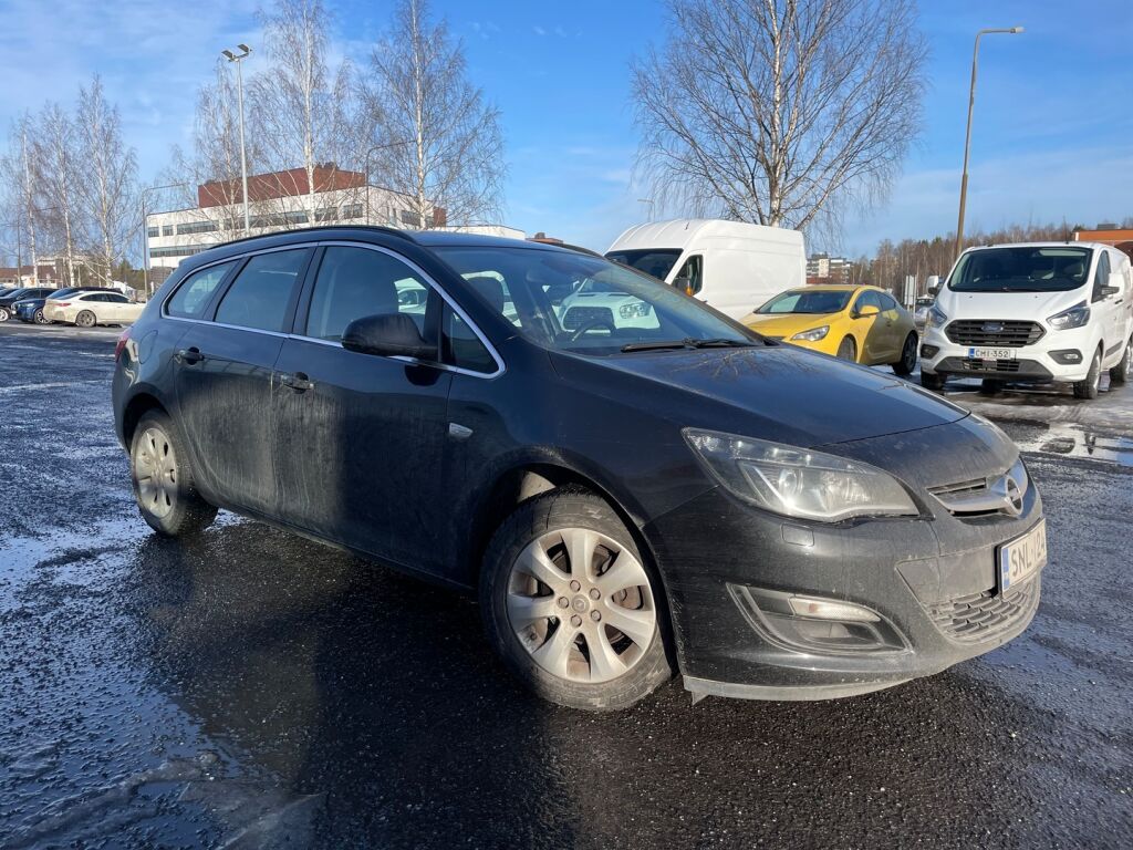 Opel Astra 2016 Musta