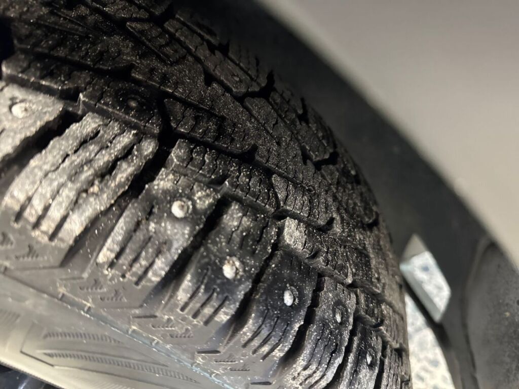 Volkswagen Caddy Maxi 2016 Metallinhohto Sininen