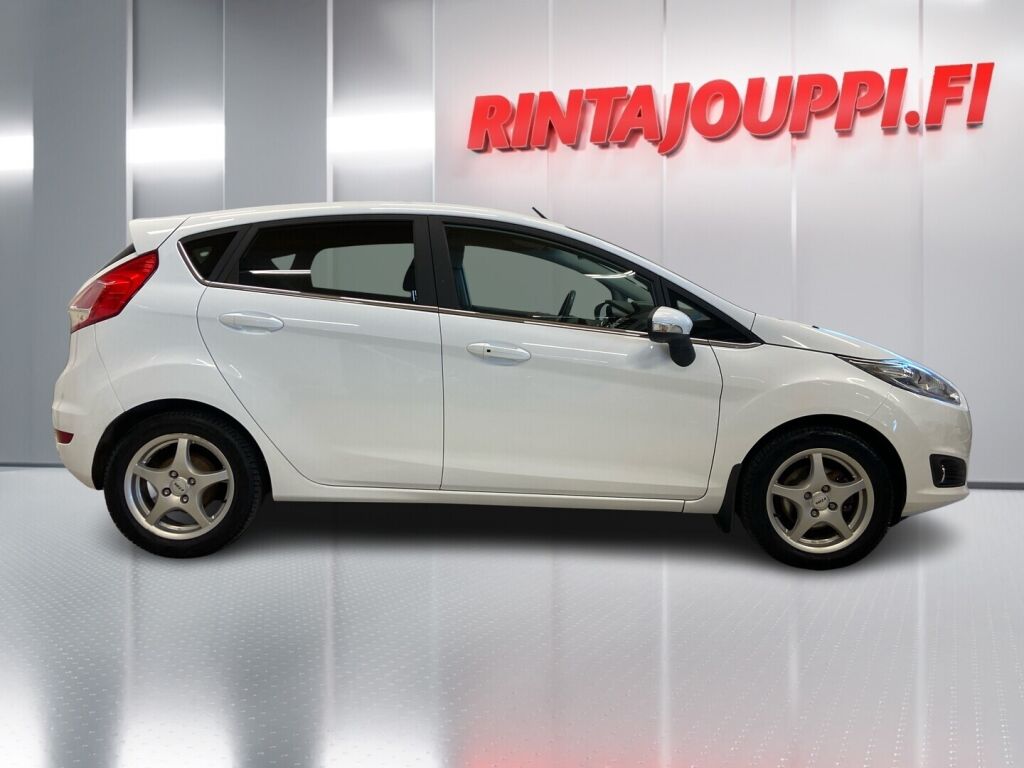 Ford Fiesta 2015 Valkoinen