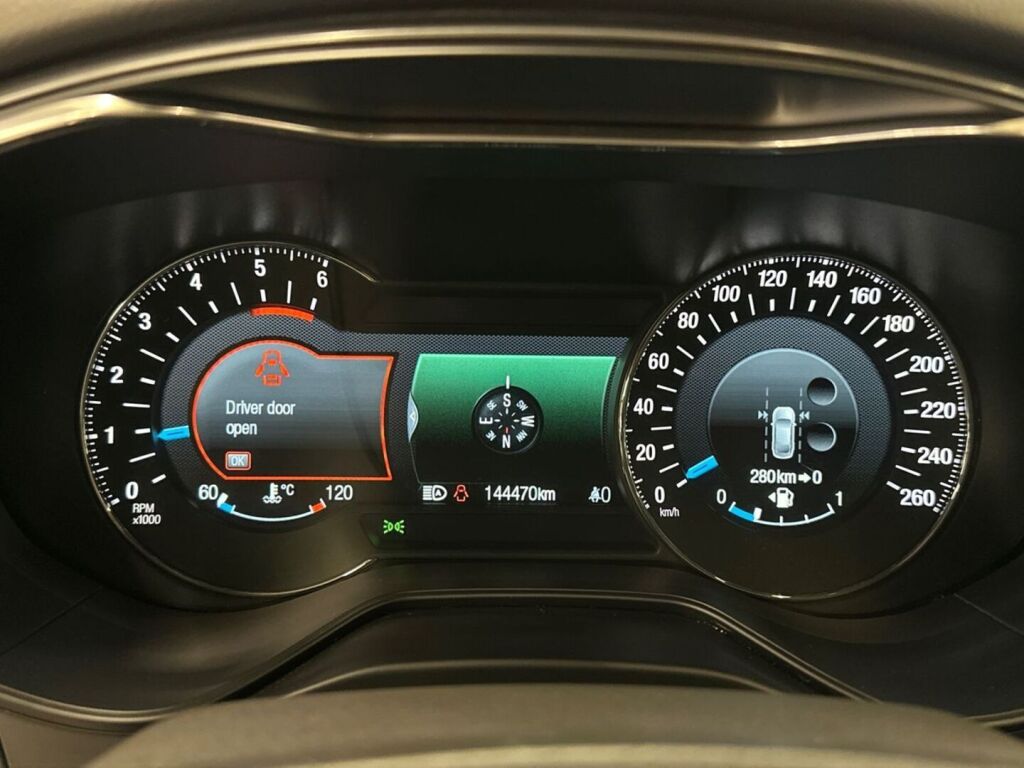 Ford Mondeo 2016 Harmaa