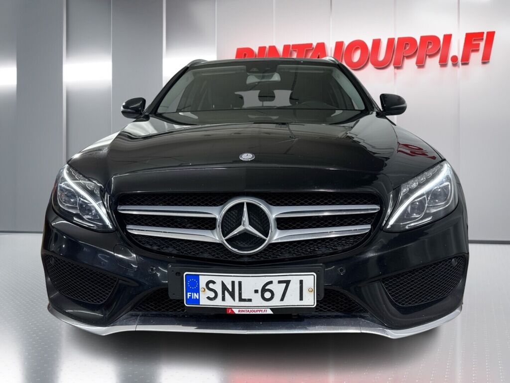 Mercedes-Benz C 2015 Musta