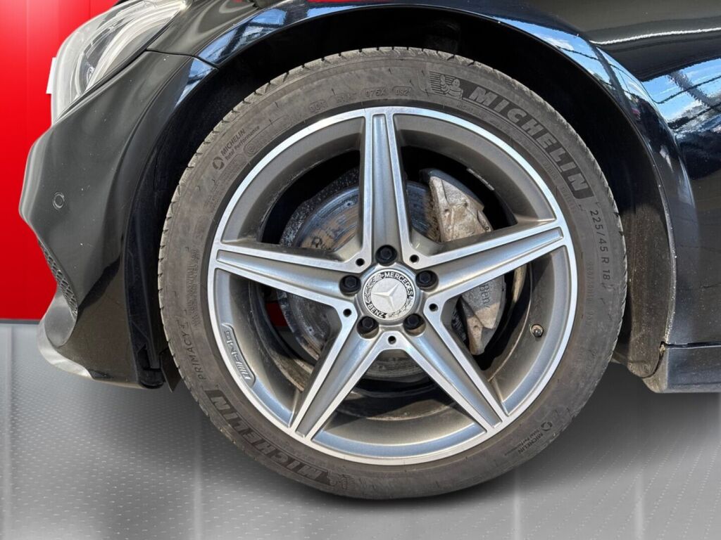 Mercedes-Benz C 2015 Musta
