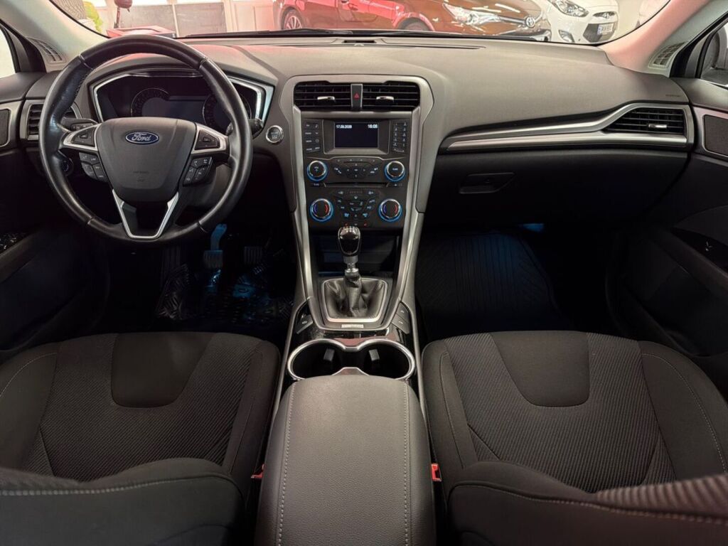 Ford Mondeo 2016 Harmaa