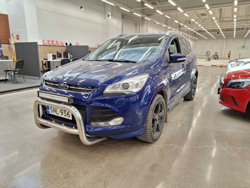 Ford Kuga 2016 Sininen