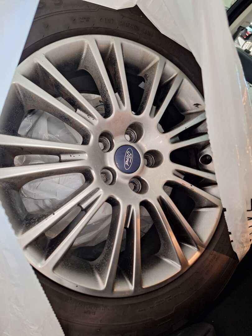 Ford Kuga 2016 Sininen