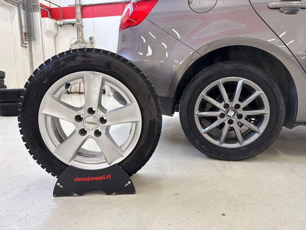 Seat Ibiza ST 2017 Harmaa